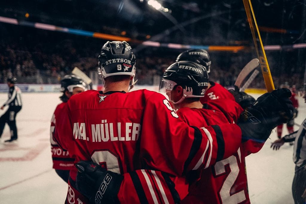 Ice Hockey cinematic